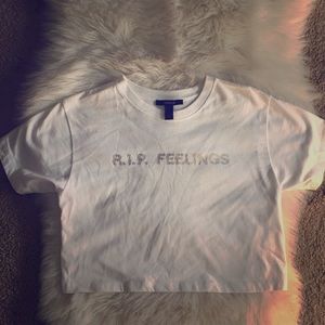 R.I.P  feelings cropped T-shirt